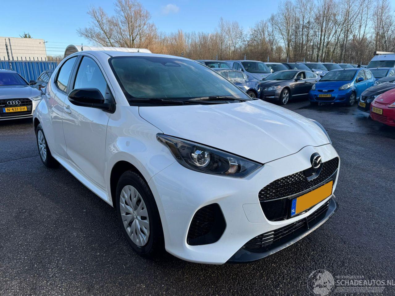 Mazda 2 Hybrid 1.5 Prime-line AUTOMAAT BJ 2024 14.657 KM