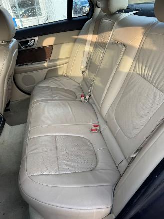 Jaguar XF 4.2 AUTOMAAT V8 SV8 Supercharged BJ 2009 118.920 KM picture 13