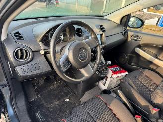 Mazda 2 1.3 BIFUEL Navigator GT BJ 2012 109.345 KM picture 7