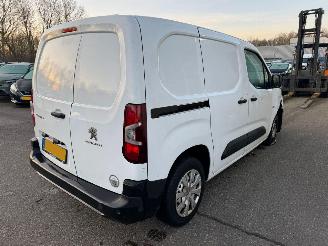 Peugeot Partner 1.6 BlueHDI Premium picture 4