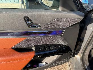 BMW 7-serie 750e xDrive picture 30