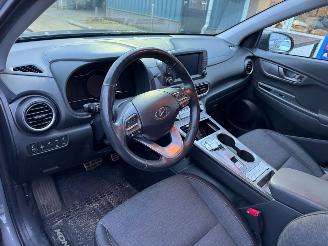Hyundai Kona EV Fashion 64 kWh AUTOMAAT picture 11