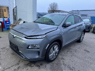 krockskadad bil auto Hyundai Kona EV Fashion 64 kWh AUTOMAAT 2019/6