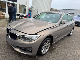 skadebil auto BMW 3-serie Gran Turismo 320i Executive BJ 2014 202.816 KM 2014/1