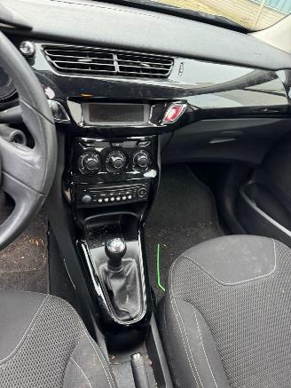 Citroën C3 1.2 VTi Collection BJ 2013 87.224 KM picture 9