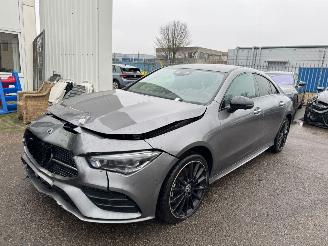 Schadeauto Mercedes Cla-klasse 250 e AUTOMAAT Business Solution AMG Limited BJ 2021 49.962 KM 2021/8