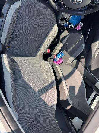 Toyota Aygo 1.0 VVT-i AUTOMAAT X PLAY picture 18