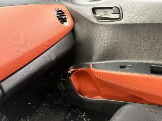 Hyundai I-10 1.0i i-Motion Comfort picture 11