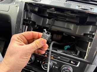 Volkswagen e-Golf e-Golf picture 11