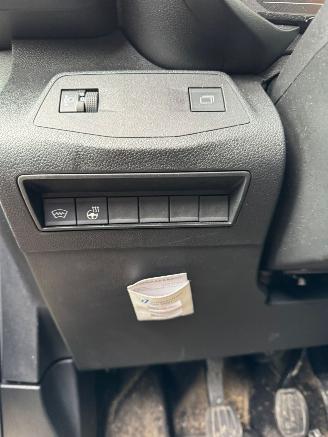 Opel Combo 1.5 BlueHDi 100 S&S L2 picture 22