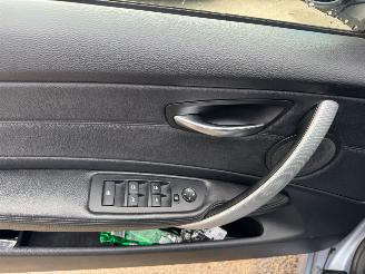 BMW 1-serie Cabrio 118i High Executive picture 16