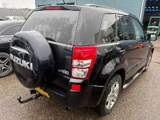 Suzuki Grand-vitara 2.0-16V High Executive picture 4