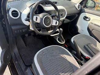 Renault Twingo 1.0 SCe Expression picture 9