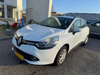 Unfallwagen Renault Clio 1.5 dCi ECO Night&Day 2015/12