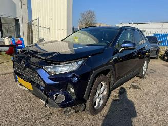 krockskadad bil auto Toyota Rav-4 2.5 AUTOMAAT Hybrid Comfort 2019/12