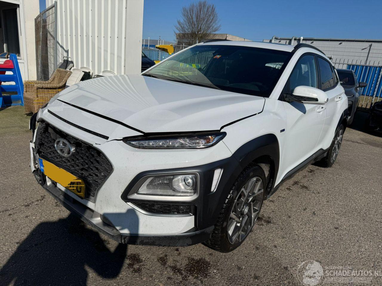 Hyundai Kona 1.6 AUTOMAAT GDI HEV Premium Sky