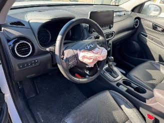 Hyundai Kona 1.6 AUTOMAAT GDI HEV Premium Sky picture 13