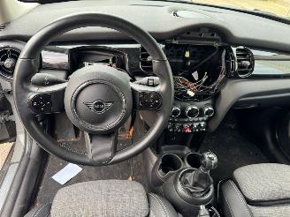 Mini One 1.5 One  John Cooper Works picture 10