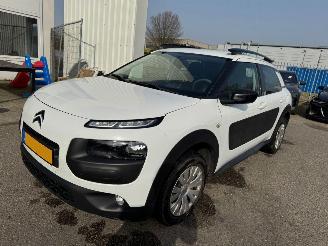 škoda osobní automobily Citroën C4 cactus Cactus 1.2 PureTech Feel 2016/5