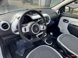 Renault Twingo 1.0 SCe Collection picture 11