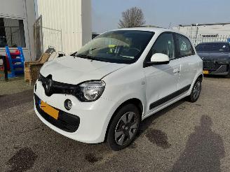 skadebil auto Renault Twingo 1.0 SCe Collection 2018/5