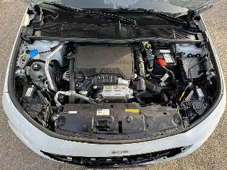 Peugeot 308 1.2 PureTech Active Pack Business picture 8