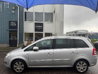 Opel Zafira 1.8 AUTOMAAT Cosmo 7p. picture 2