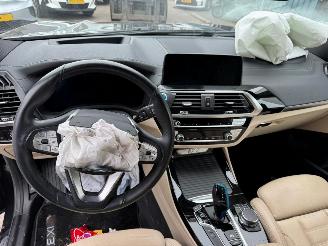 BMW iX3 High Executive 80 kWh picture 20