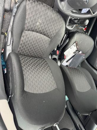 Mitsubishi Space-star 1.2 Connect+ picture 20