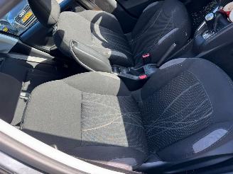 Peugeot 208 1.4 AUTOMAAT  e-HDi Blue Lease picture 12