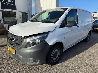 skadebil bedrijf Mercedes Vito 111 CDI Lang 2019/4