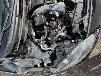 Suzuki Swift 1.2 Select Smart Hybrid picture 9