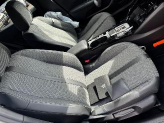 Peugeot 2008 1.2 AUTOMAAT PureTech 130 Allure picture 17