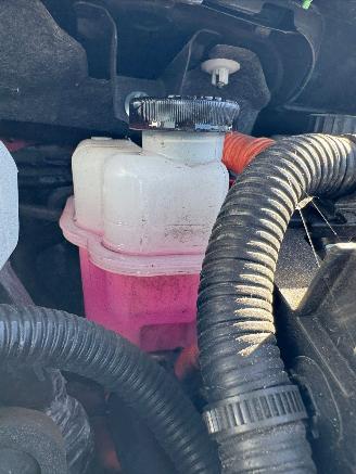 Toyota Yaris 1.5 AUTOMAAT Hybrid Dynamic Bi-Tone picture 11