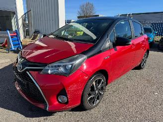 Unfallwagen Toyota Yaris 1.5 AUTOMAAT Hybrid Dynamic Bi-Tone 2019/6