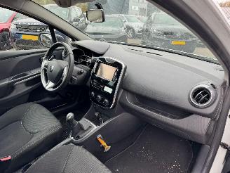 Renault Clio 1.5 dCi ECO Night&Day picture 11