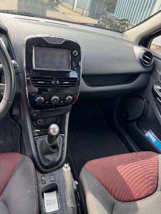 Renault Clio 1.5 dCi ECO Expression picture 14