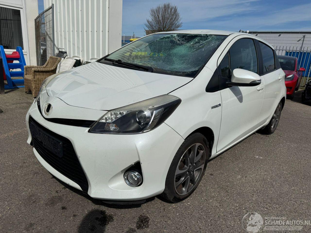 Toyota Yaris 1.5 AUTOMAAT Full Hybrid Dynamic