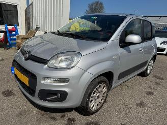 Unfallwagen Fiat Panda 0.9 AUTOMAAT TwinAir Lounge 2015/1