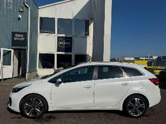 Kia Cee d Sportswagon 1.0 T-GDi GT-Line picture 2