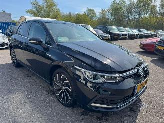 krockskadad bil auto Volkswagen Golf 1.5 TSI PANORAMA DAKHighline Business R 2020/2