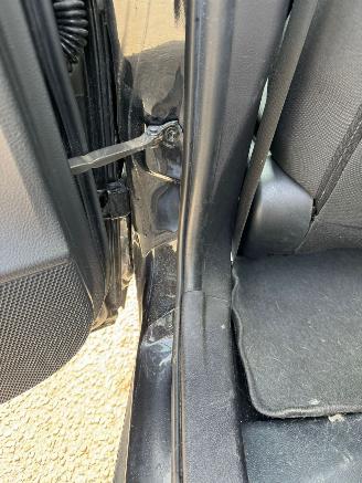 Toyota Auris 1.8 AUTOMAAT Hybrid Aspiration picture 14