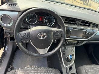 Toyota Auris 1.8 AUTOMAAT Hybrid Aspiration picture 12