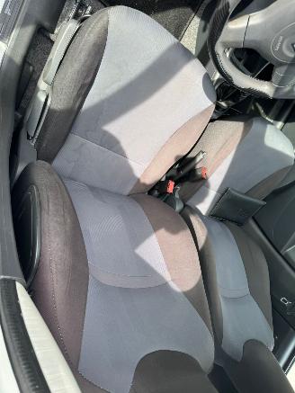 Suzuki Alto 1.0 Comfort EASSS picture 18