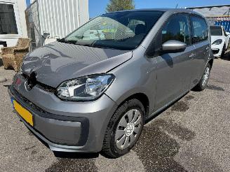 Schadeauto Volkswagen Up! 1.0 2021/3