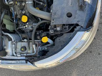 Renault Mégane Estate 1.2 TCe Life picture 9