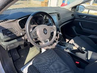 Renault Mégane Estate 1.2 TCe Life picture 11