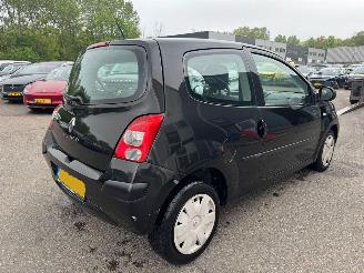Renault Twingo 1.2 Authentique picture 2