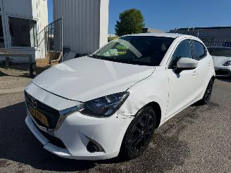 skadebil auto Mazda 2 1.5 Skyactiv-G Sport Selected 2019/2