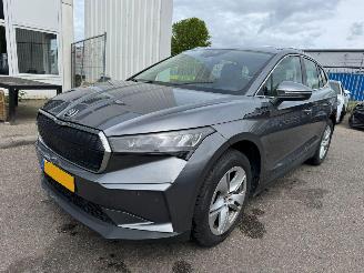 skadebil auto Skoda Enyaq iV 80 2023/7